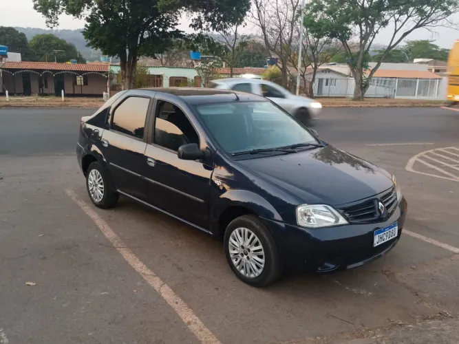 Renault Logan Expres./exp. UP Hi-flex 1.0 16V 4P 2010