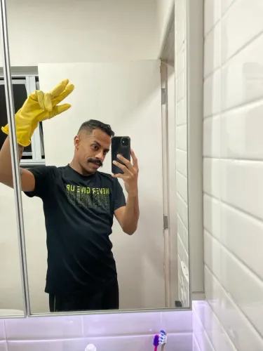 Diarista masculino 