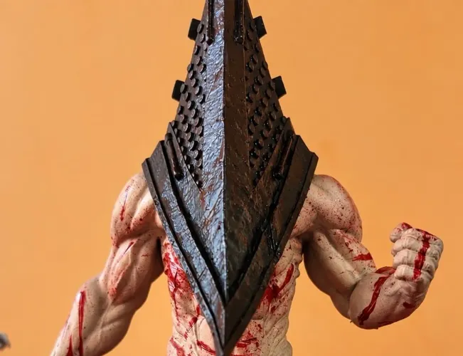 Action Figure Pyramid Head Silent Hill 25 cm