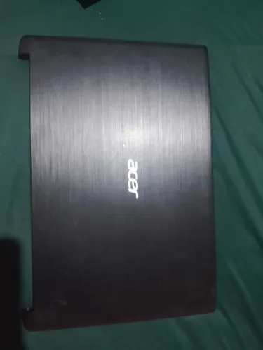 Tampa superior acer aspire A515 ótimo estado