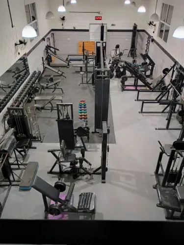 Galpão Comercial a Venda Completo com Estrutura para Academia e Salas Privativas