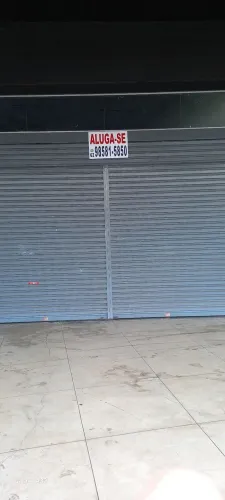 Alugo sala comercial 96 mts quadrados pe direito duplo.