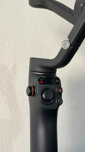 Gimbal Estabilizador DJI Osmo Mobile 6