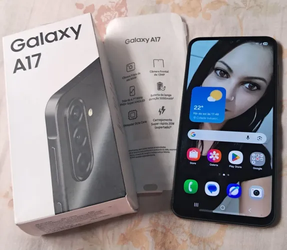 Vendo Samsung A17 impecável com Nota fiscal 