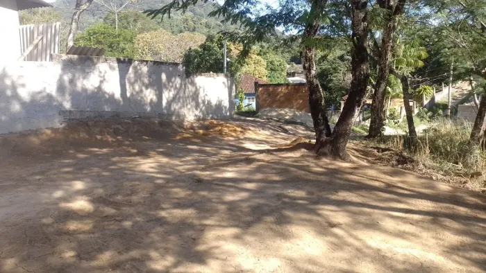 Vendo terreno em Campo Grande, vista excelente e local tranquilo