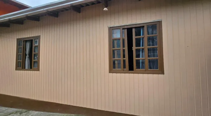 Terreno de 149m² com Casa Pronta para Financiar Bairro Fazenda, Itajaí/SC