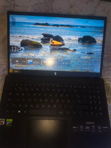 Vendo notebook gamer nitro v15 com uma rtx4050