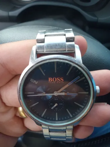 Relógio Hugo Boss azul e laranja
