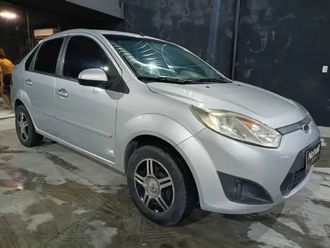Ford Fiesta Sed. 1.6 8V Flex 4P 2013