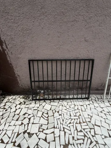 Grade am alumínio preta