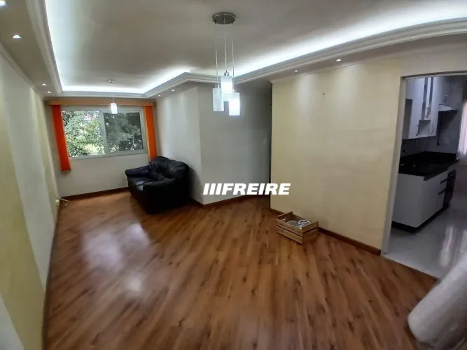 Apartamento com 2 dormitórios para alugar, 60 m² por R$ 2.750,00/mês - Jardim Patente - Sã
