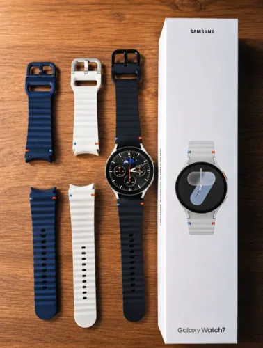 ? Samsung Galaxy Watch7 44mm LTE - Semi Novo