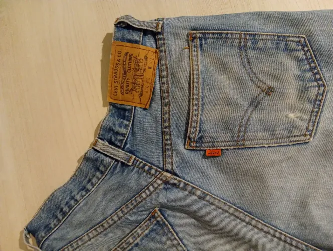LEVI'S 618 ORANGE TAB W30 L30