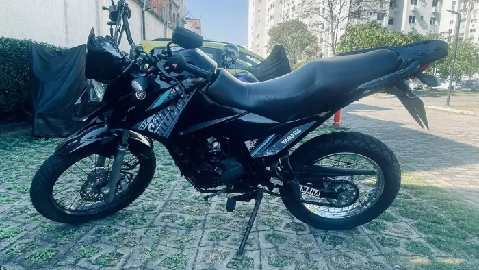 Vendo Moto Yamaha Crosser