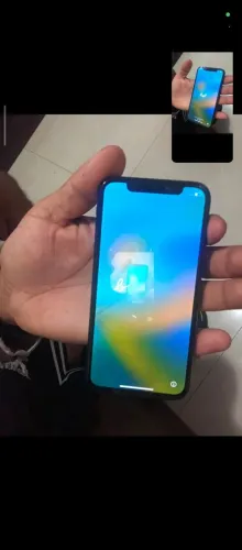 iPhone xs 64 GB com alguns defeitos