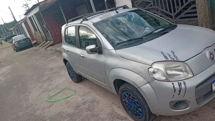 Fiat Uno Vivace/rua 1.0 EVO Fire Flex 8V 5P 2015