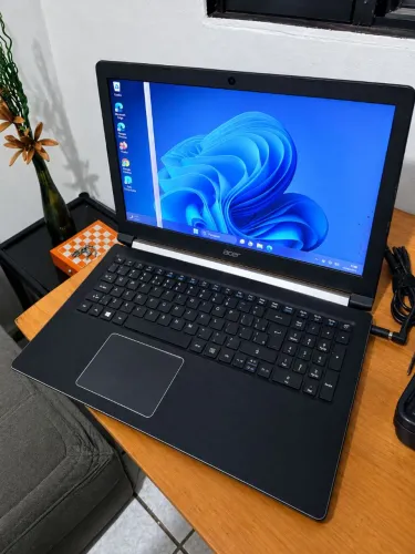 Notebook Acer i5 7 th SSD A515-51