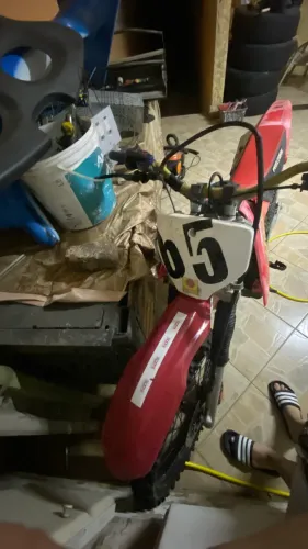 Moto de trilha 250 Zera de motor