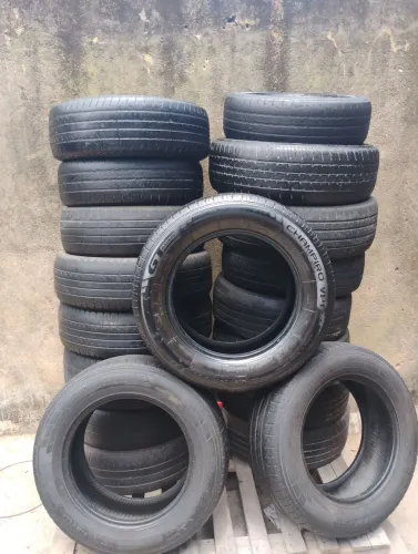 Vendo pneus meia vida aro 15 16 17 70 reais