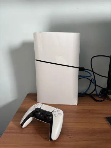PLAYSTATION 5 SLIM DIGITAL - 825GB