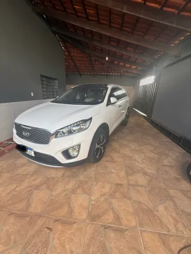 Kia Motors Sorento 3.3 V6 24V 270cv 4X2 Aut. 2016