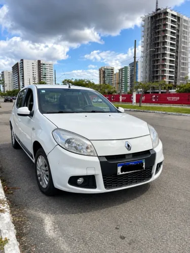 Renault Sandero Privilège Hi-flex 1.6 16V 5P AUT 2012