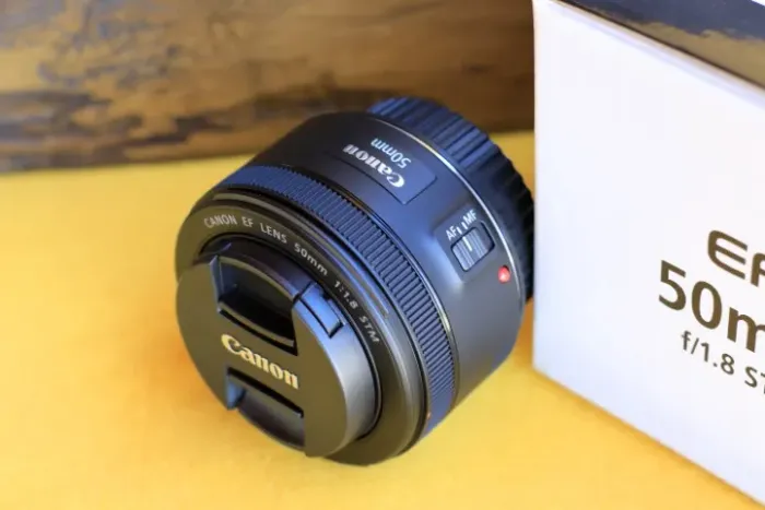 Lente CANON EF 50mm f/1.8 STM