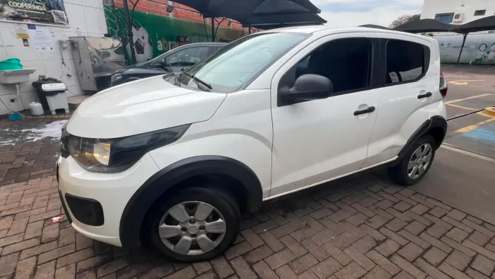 Fiat Mobi Like 1.0 Fire Flex 5P. 2023
