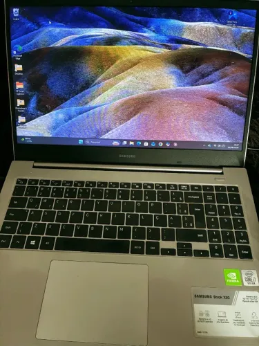 Notebook Samsung ( i7, 8GB RAM, HD 1TB)