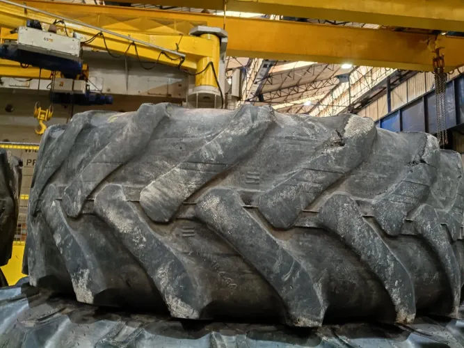 Pneu aro 34