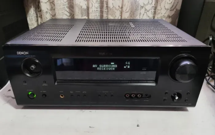 Receiver Denon Avr 1909 Com Defeito P/ Arrumar Ou Retirar Pç