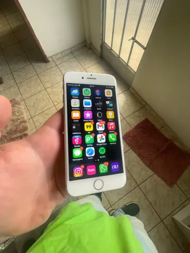 iPhone 7