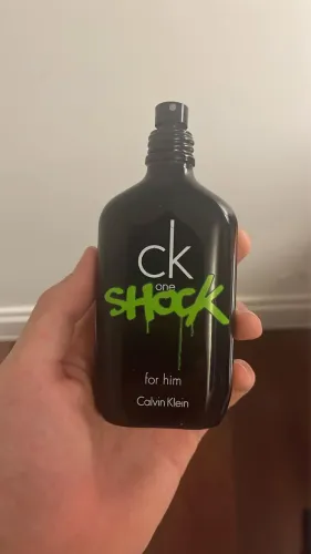 Perfume calvin Klein One shock (usado)
