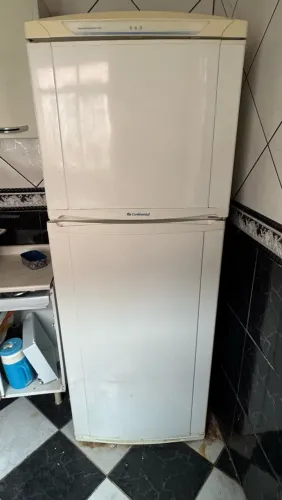 GELADEIRA CONTINENTAL 