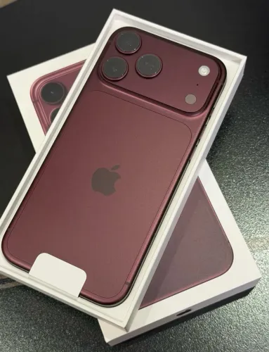 Iphone 18 Pro Max 256 gb Bordô novo sem Uso