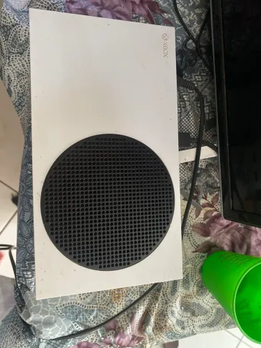 ? Xbox Series S - Ótimo Estado - Funcionando Perfeitamente