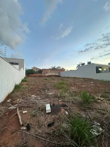 Lote/Terreno à Venda, Centro - Campo Grande