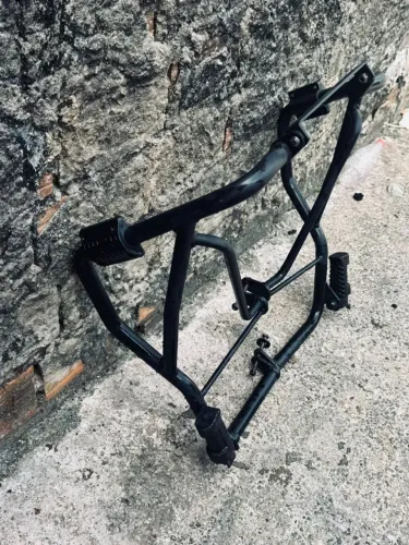 Vendo protetor dianteiro XRE 300