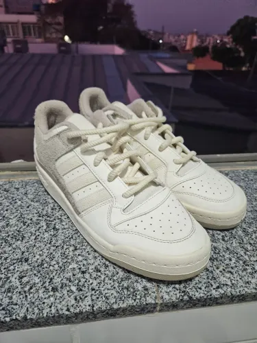 Adidas Fórum 42