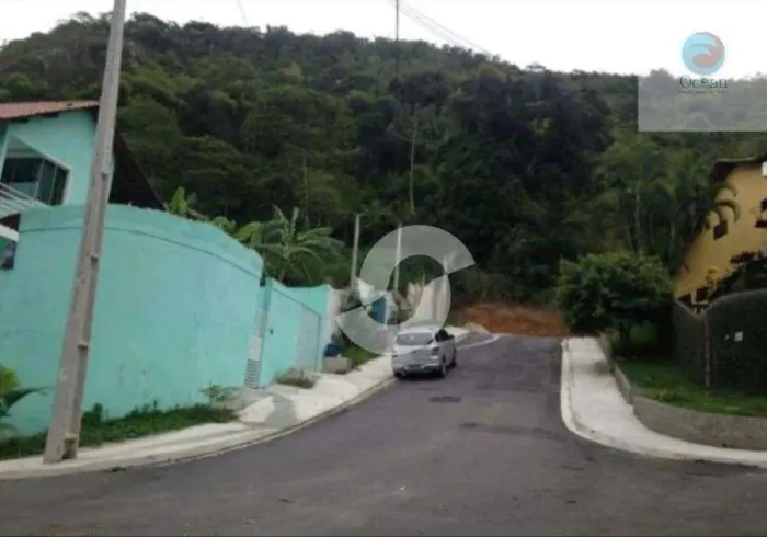Oportunidade/Investimento: Terreno à venda em Piratininga Niterói/RJ, 459m² com obra inic