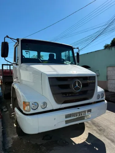 vendo caminhão