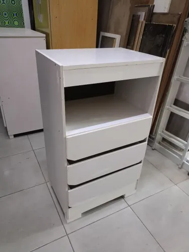 Cômoda pequena usada ENTREGO 