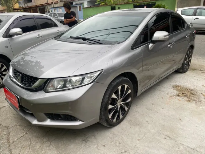 Honda Civic Sedan LXR 2.0 Flexone 16V Aut. 4P 2015
