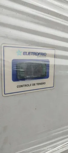 Quadro ELETROFRIO com 26 controles digitais dentre outro(equipamentos)...