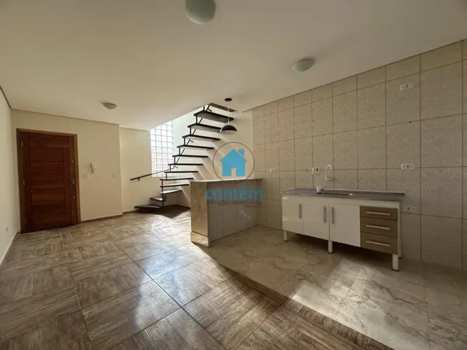 Sobrado à venda em Osasco, Cipava, com 2 quartos, com 70 m², Vilas Holando