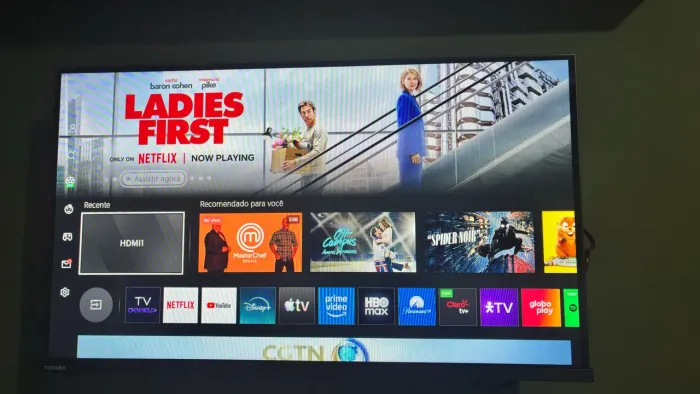 Tv 32 polegadas Toshiba! Praticamente nova!