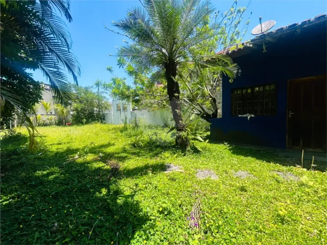 Terreno à venda em Riviera - SP
