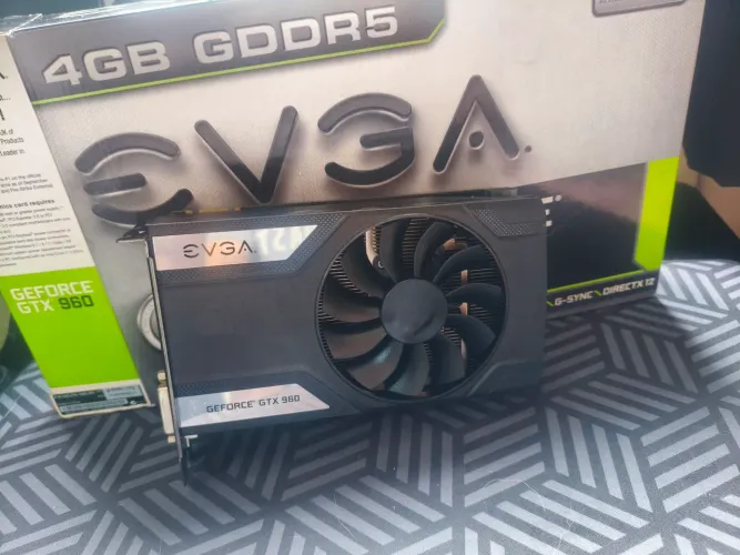 Placa De vídeo GTX 960 EVGA SC