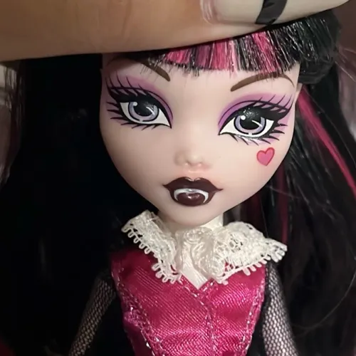 Draculaura Básica W1 Elástico Dourado Monster High