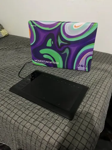 Mesa digitalizadora Zinnia Momentum Mt106